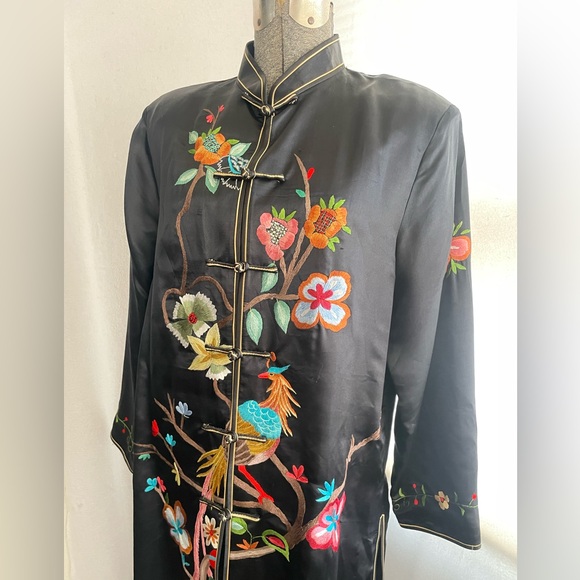 ❌ SOLD ❌ Grace Chuang silk embroidered jacket - Picture 2 of 14
